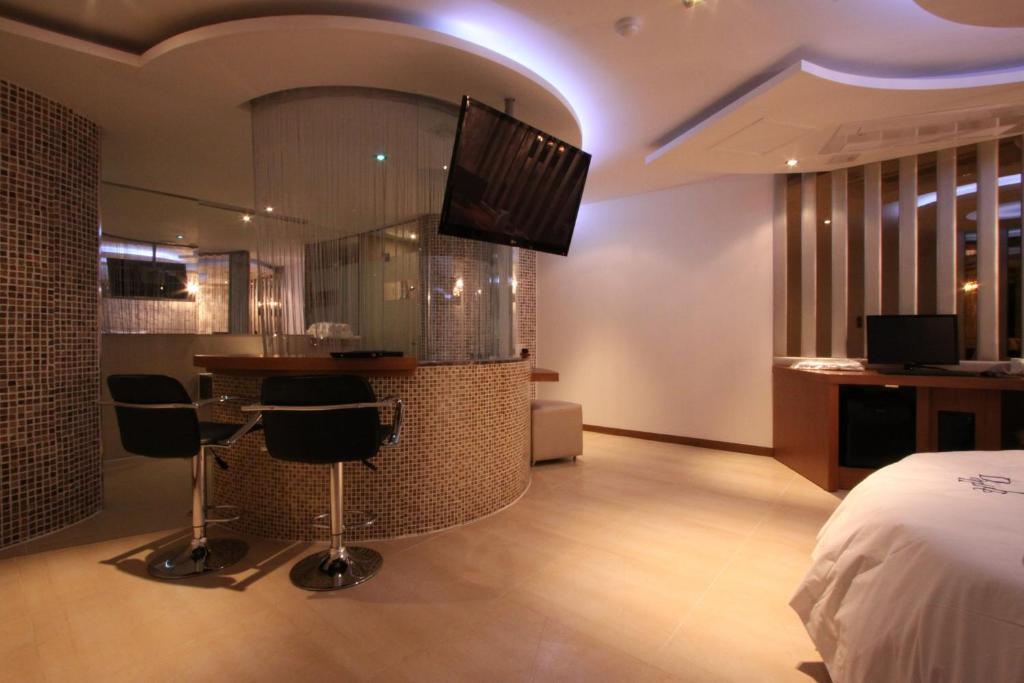 Danube Hotel Suwon Room photo