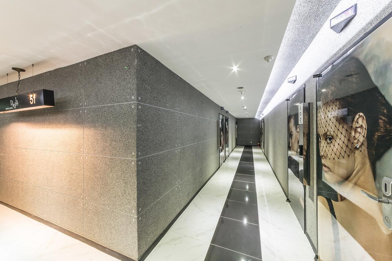 Danube Hotel Suwon Exterior photo